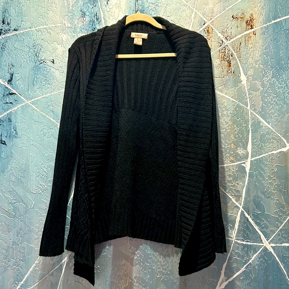 Fresh size L black cardigan